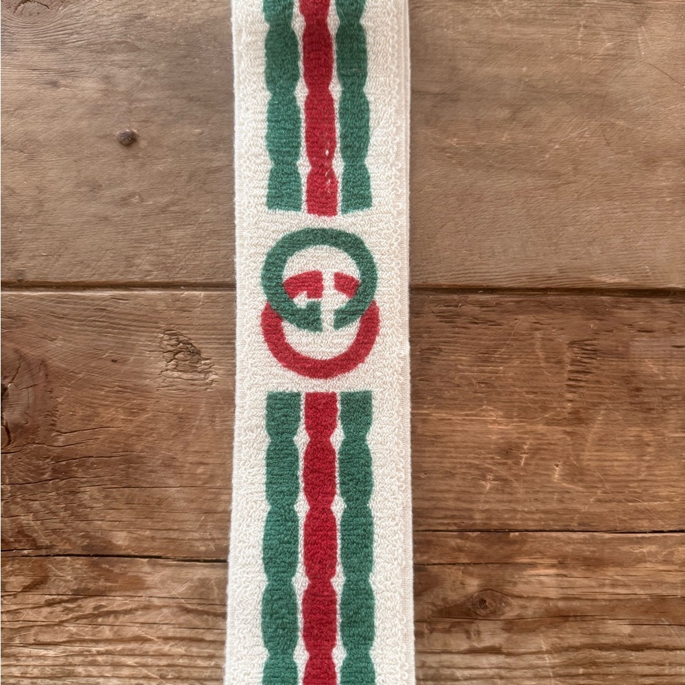 Gucci Cream Terry Cloth Headband with Green and Red Logo Patch